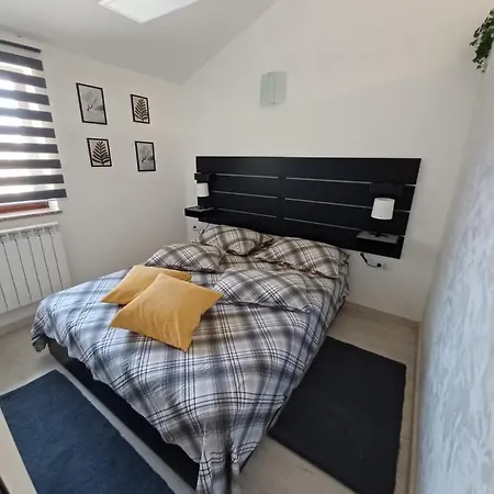 Apartment D Vinkuran